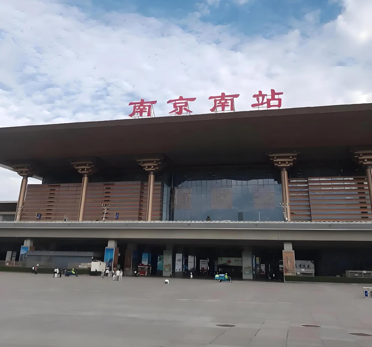 哪里可以取名(哪里取名女孩用娅字)