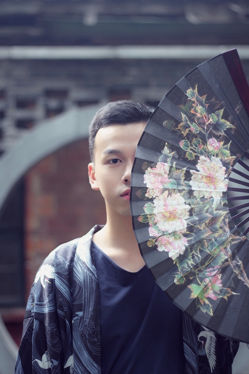 男人相宅(男人极贵的面相和体相)